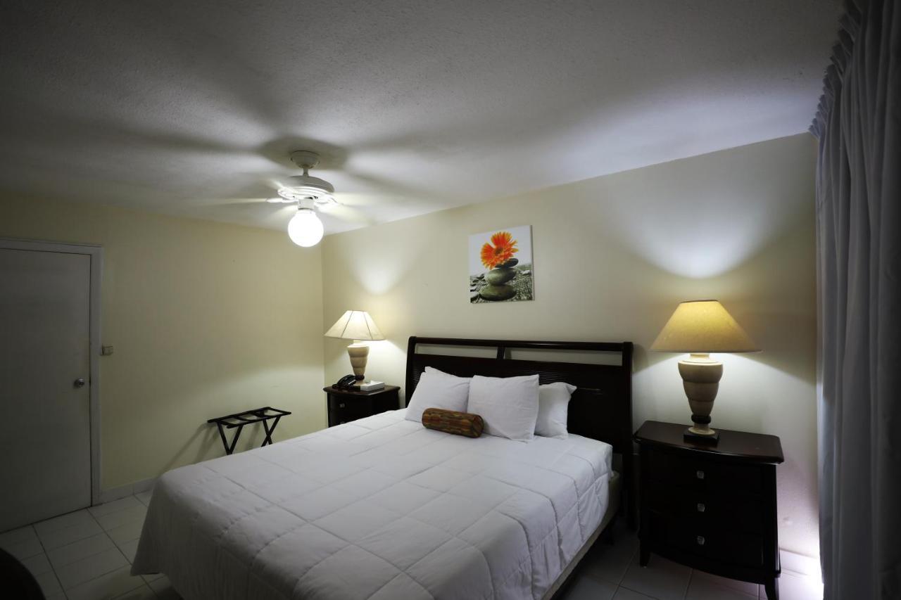 Horizon View Beach Hotel Philipsburg  Extérieur photo